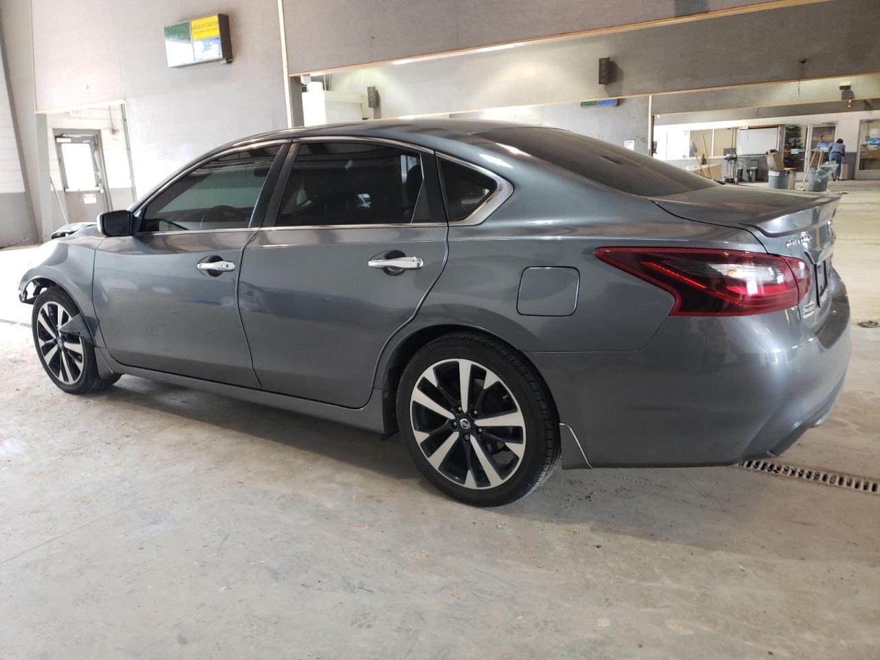 1N4AL3AP4JC142141 2018 Nissan Altima 2.5