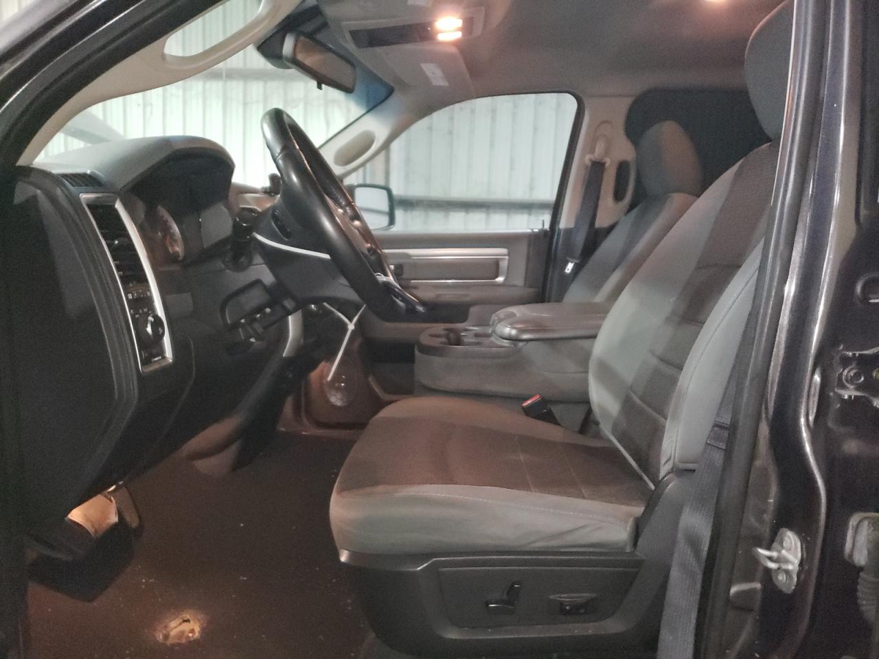 1C6RR6GT8ES344985 2014 Ram 1500 Slt