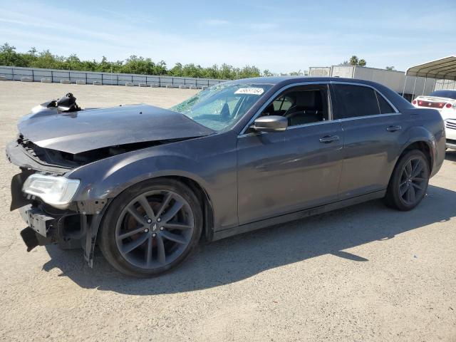 Lot #2459358277 2015 CHRYSLER 300 LIMITE salvage car