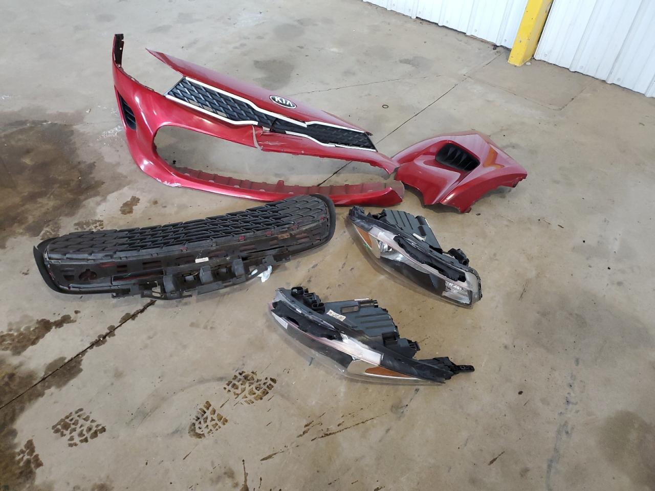 2018 Kia Rio Lx vin: 3KPA24AB2JE100017