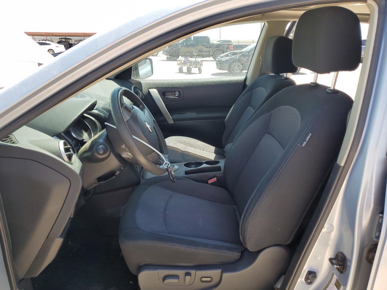 JN8AS5MT8BW160924 2011 Nissan Rogue S