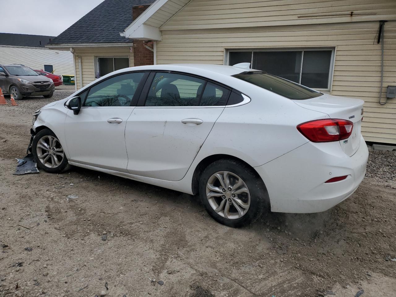 1G1BE5SM4K7129496 2019 Chevrolet Cruze Lt