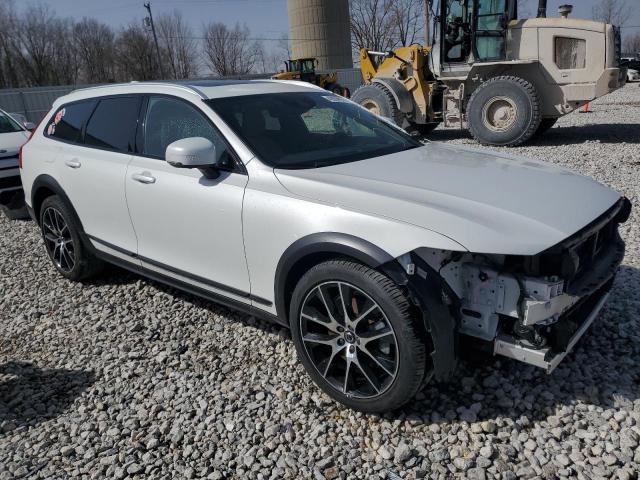  VOLVO V90 2020 Белый