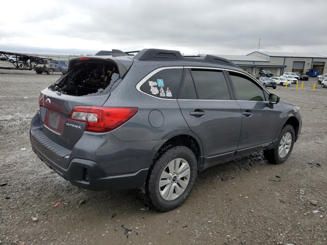 4S4BSACC0J3377115 2018 Subaru Outback 2.5I Premium