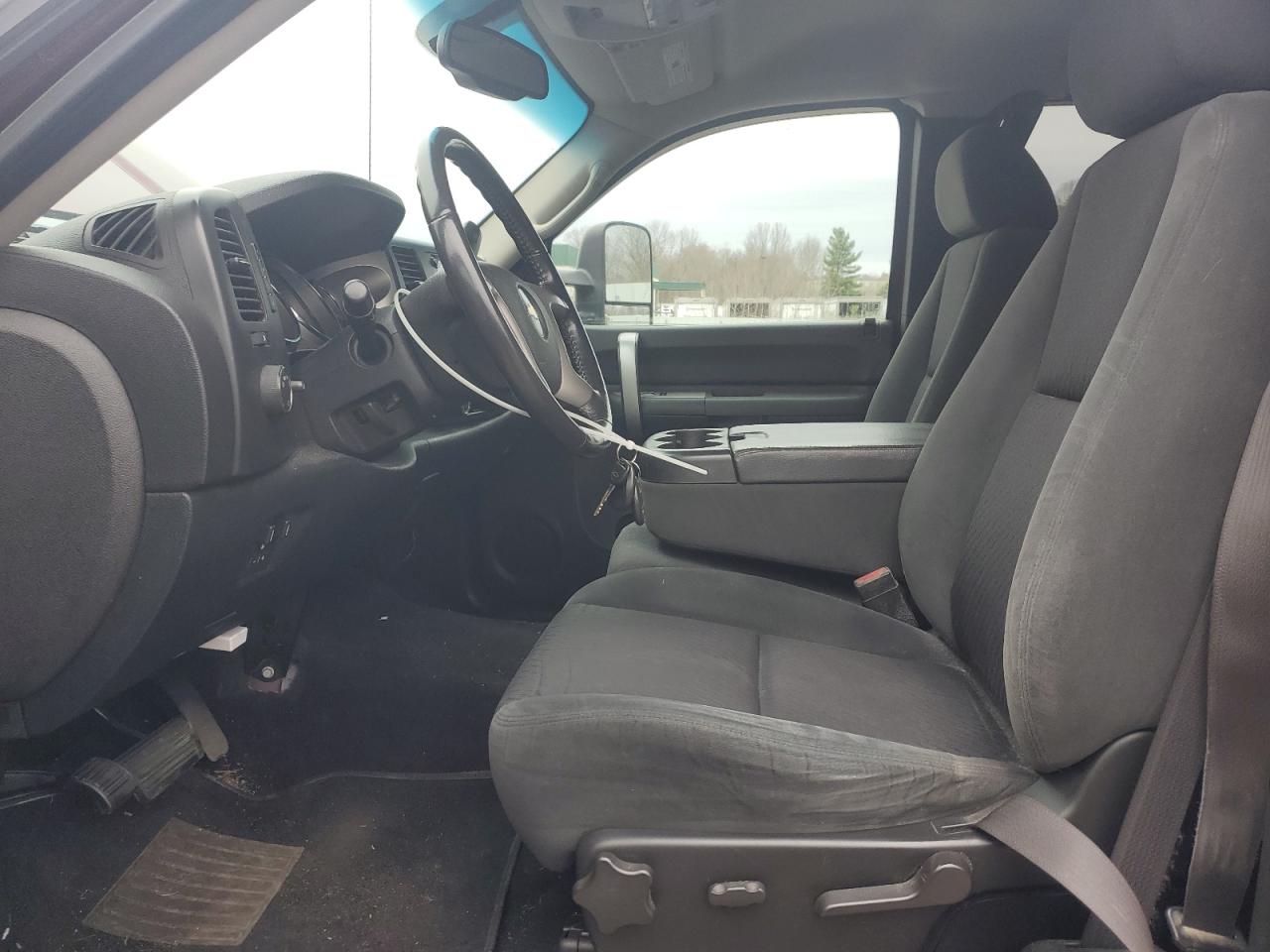 1GCEK29J29Z208512 2009 Chevrolet Silverado K1500 Lt