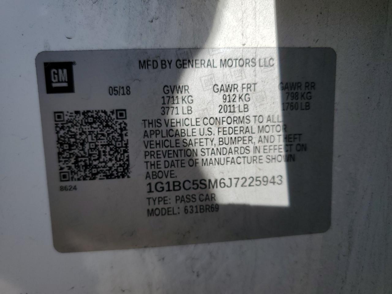 1G1BC5SM6J7225943 2018 Chevrolet Cruze Ls