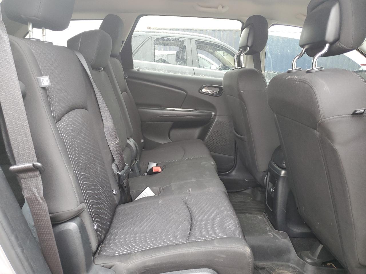 3C4PDDAG7HT527568 2017 Dodge Journey Se