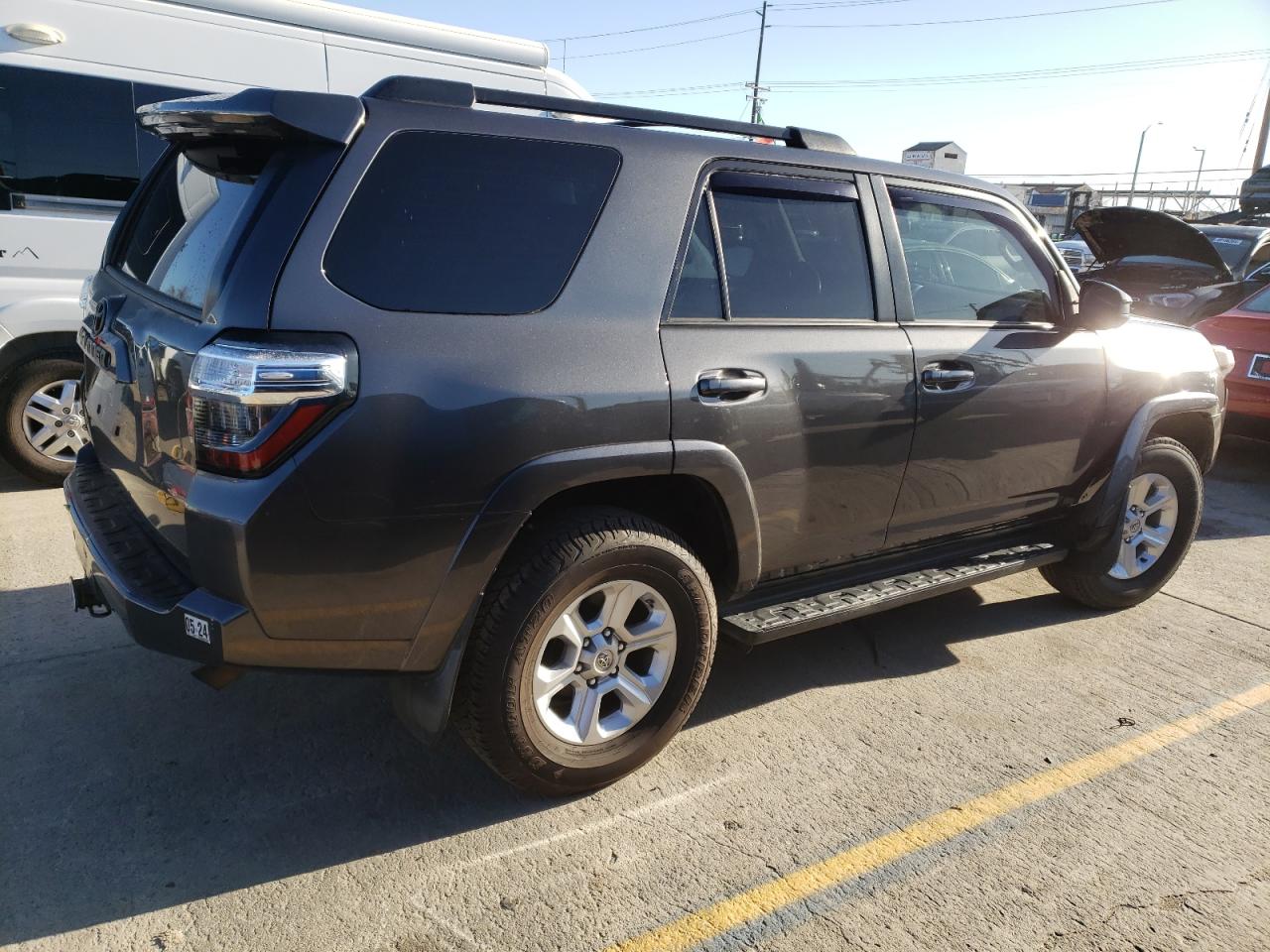 2019 Toyota 4Runner Sr5 vin: JTEBU5JR2K5661506