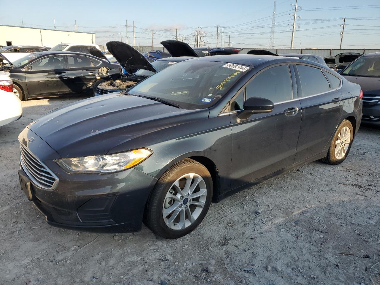 3FA6P0HD7LR258023 2020 Ford Fusion Se