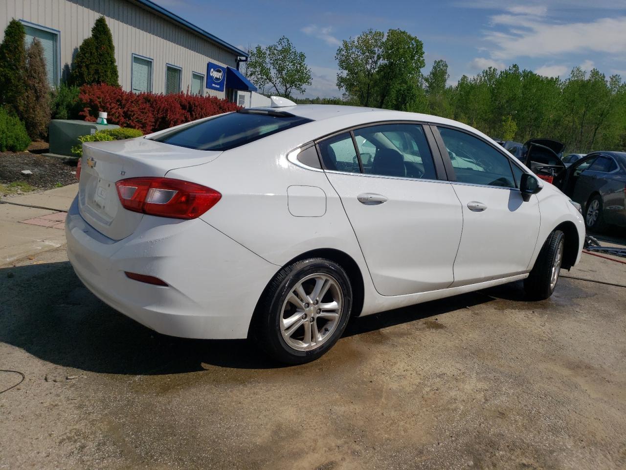 2017 Chevrolet Cruze Lt vin: 3G1BE5SM6HS564546