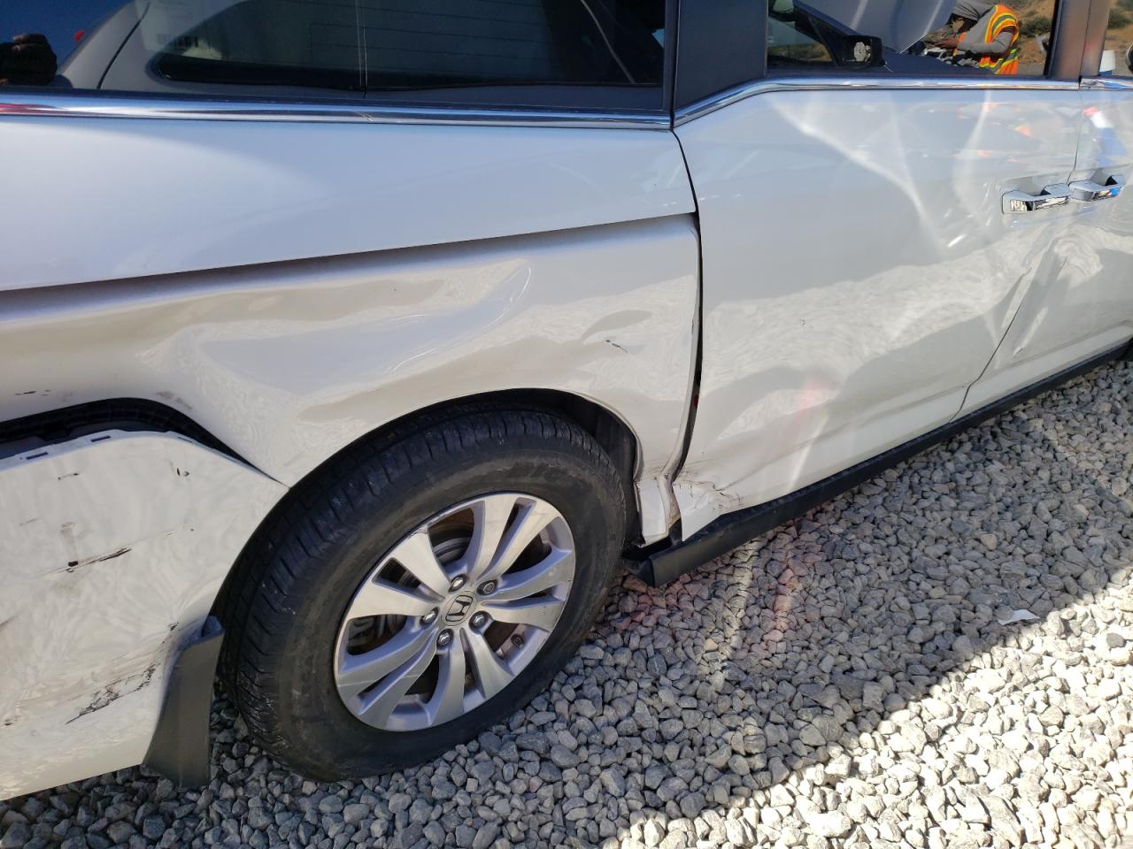 2015 Honda Odyssey Exl vin: 5FNRL5H60FB123750