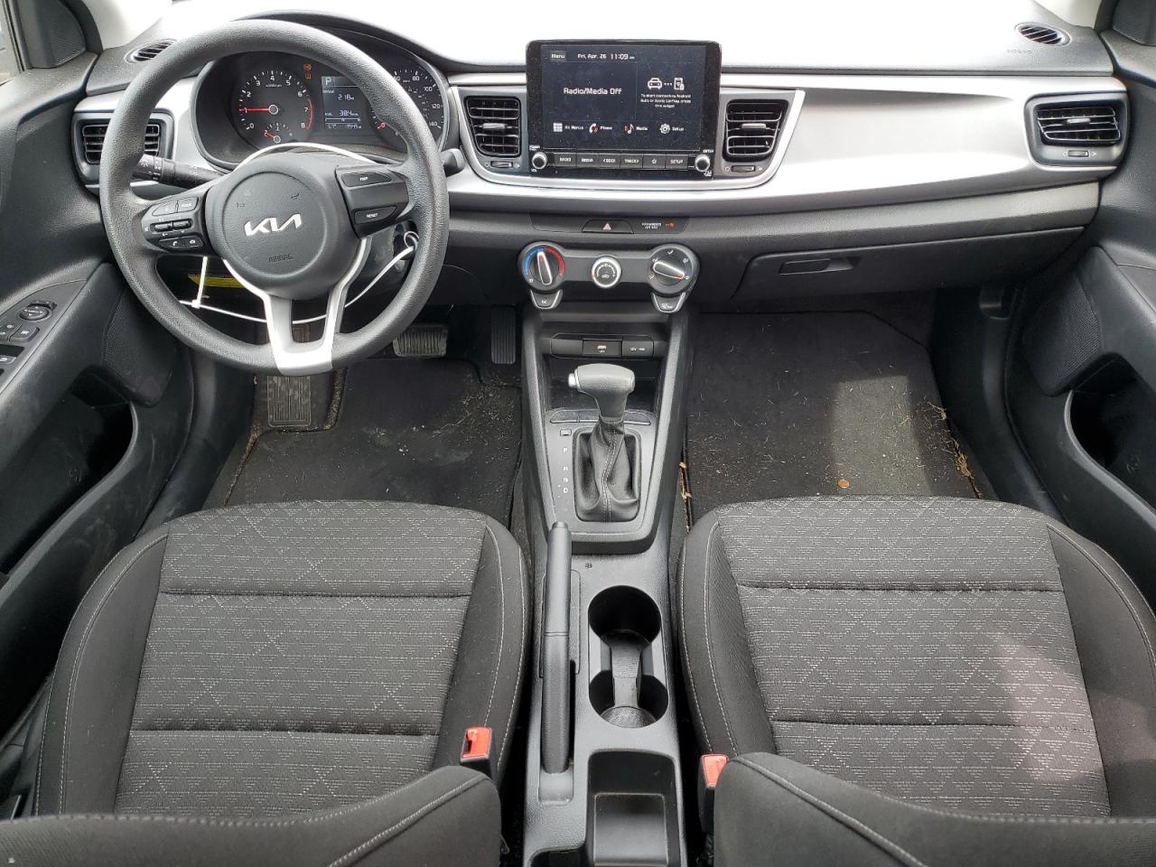 3KPA24AD3PE563374 2023 Kia Rio Lx