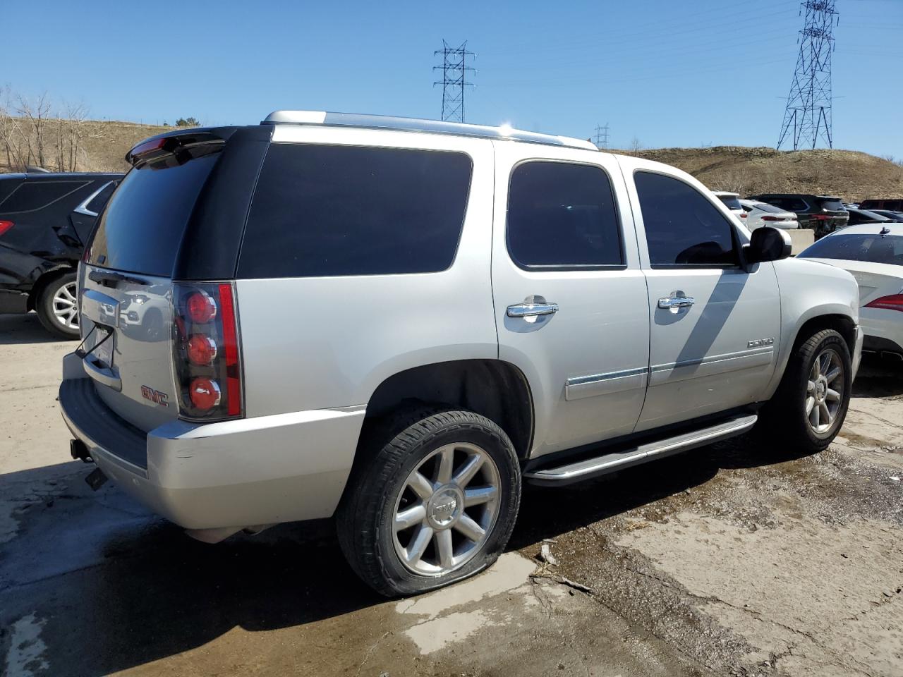 1GKUKEEF0AR169720 2010 GMC Yukon Denali