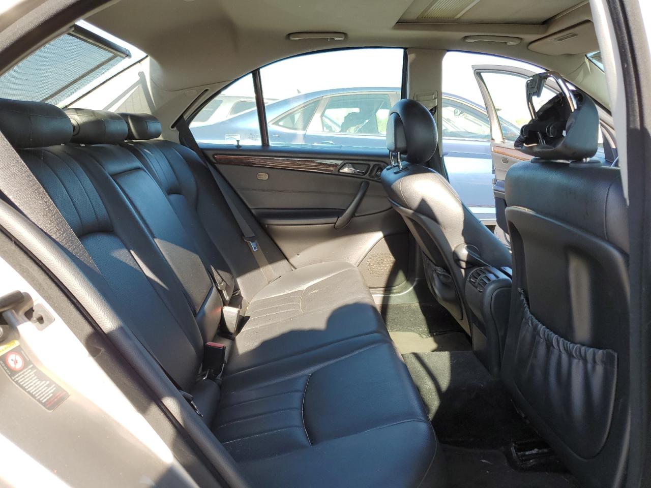 WDBRF81J85F580774 2005 Mercedes-Benz C 240 4Matic