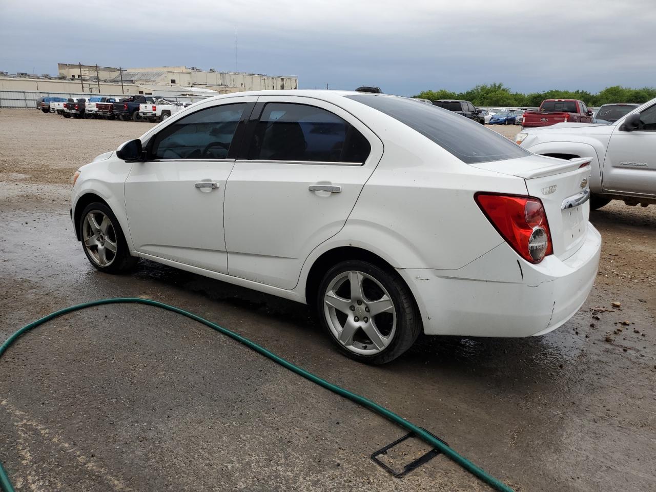 1G1JE5SB1F4112351 2015 Chevrolet Sonic Ltz