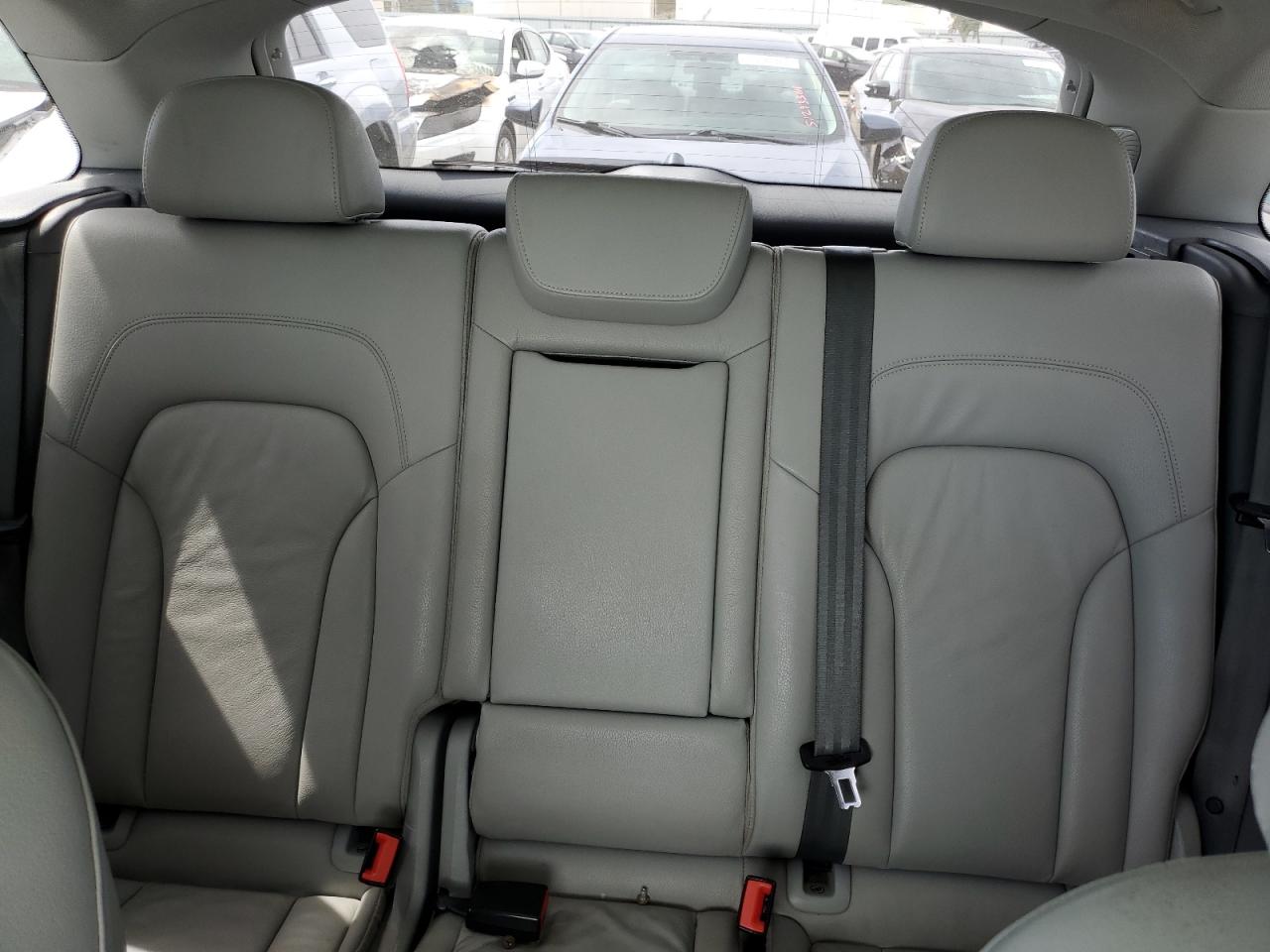 WA1WGAFPXDA035073 2013 Audi Q 5 2013 Audi Q5 Awd Suv