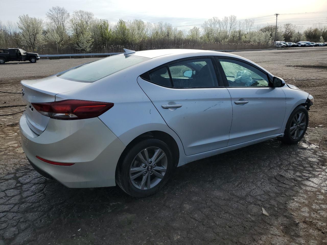 5NPD84LFXJH287983 2018 Hyundai Elantra Sel