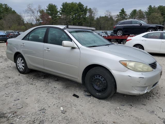 2005 Toyota Camry Le VIN: 4T1BE32K05U040648 Lot: 52357104