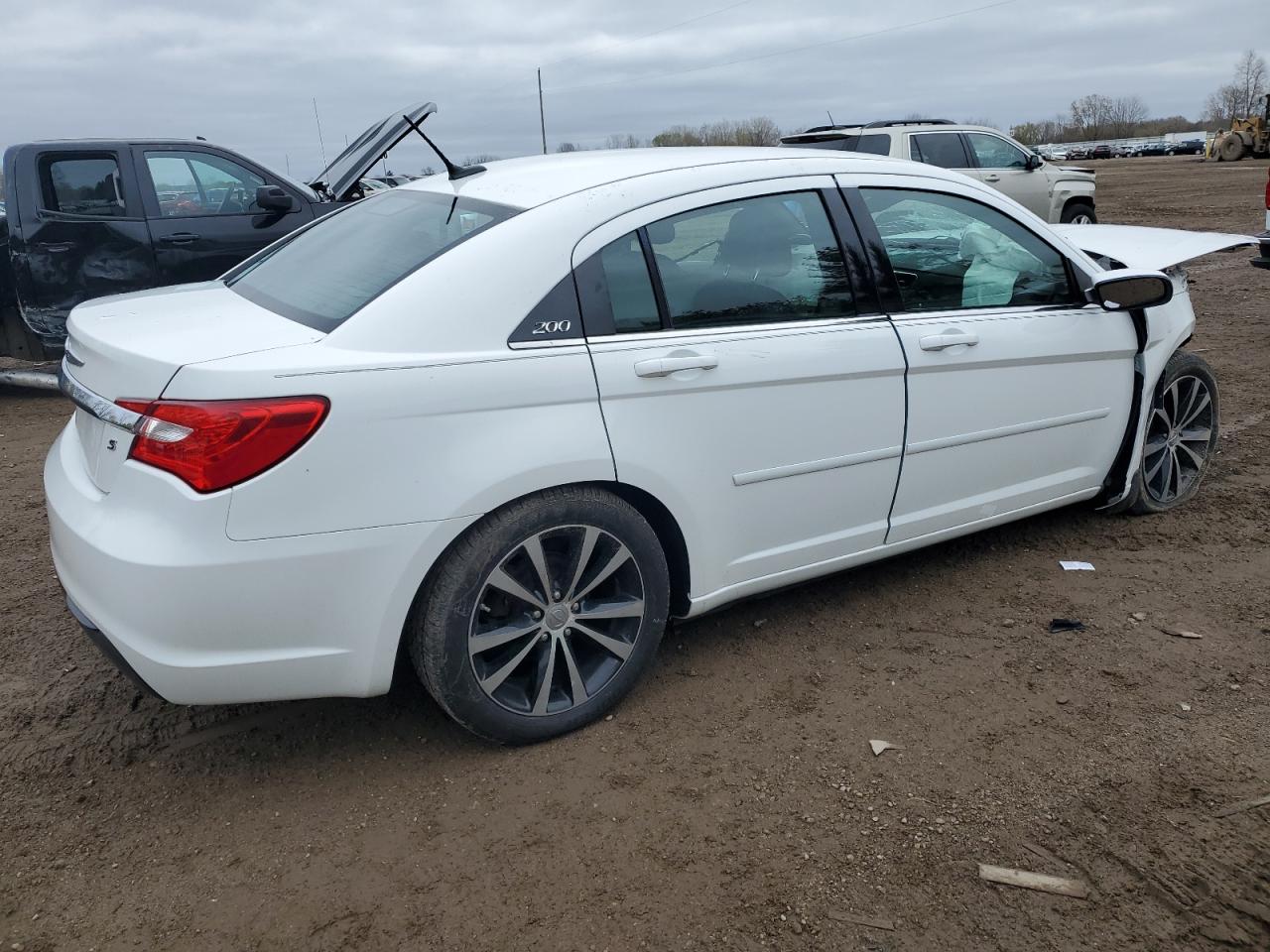 1C3CCBBG2EN131293 2014 Chrysler 200 Touring