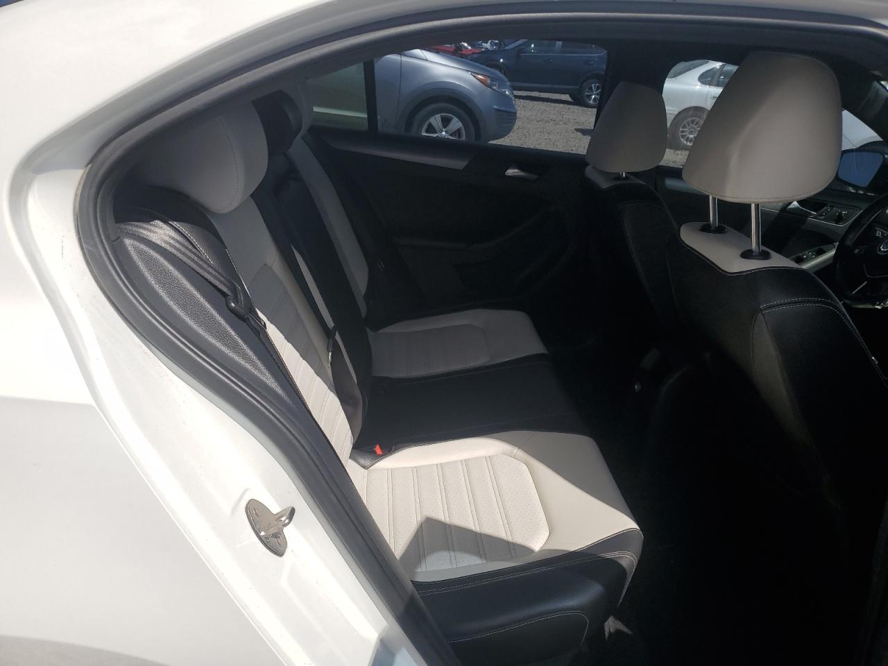 3VWD17AJ5GM346936 2016 Volkswagen Jetta Sport