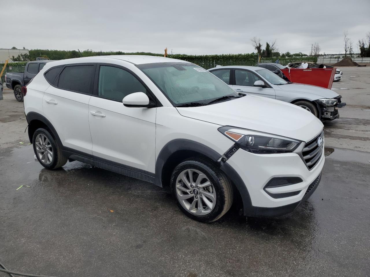 KM8J23A42JU702764 2018 Hyundai Tucson Se