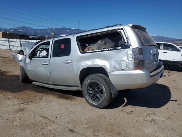 Parquets CHEVROLET SUBURBAN 2012 Srebrny