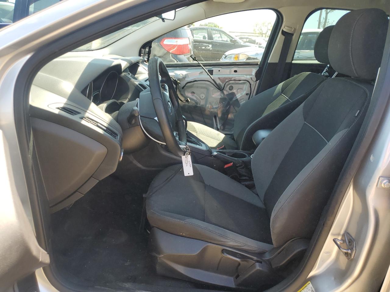 1FADP3K2XEL138959 2014 Ford Focus Se