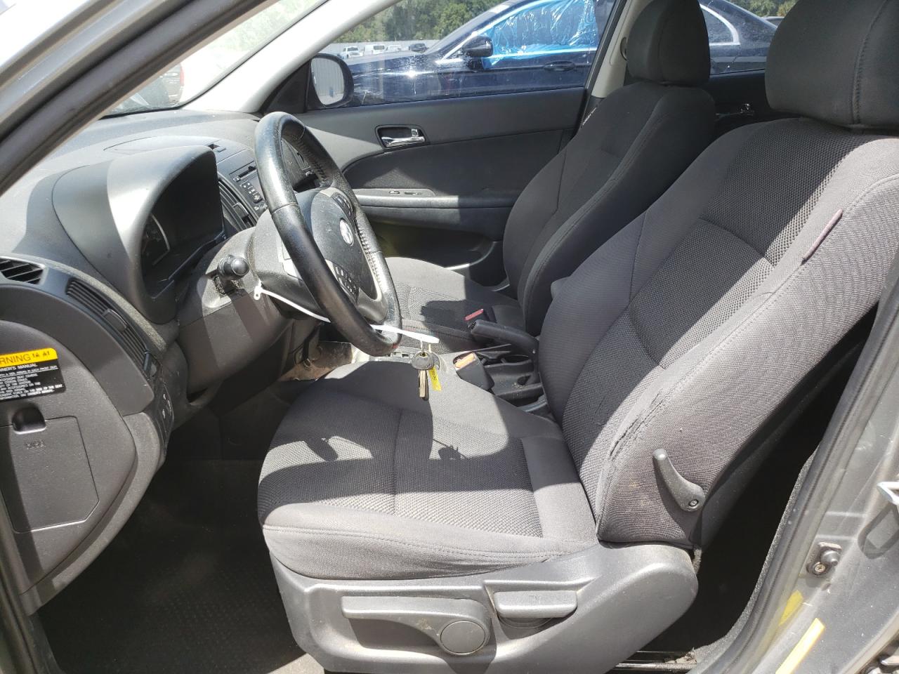 KMHDC8AE8AU064570 2010 Hyundai Elantra Touring Gls