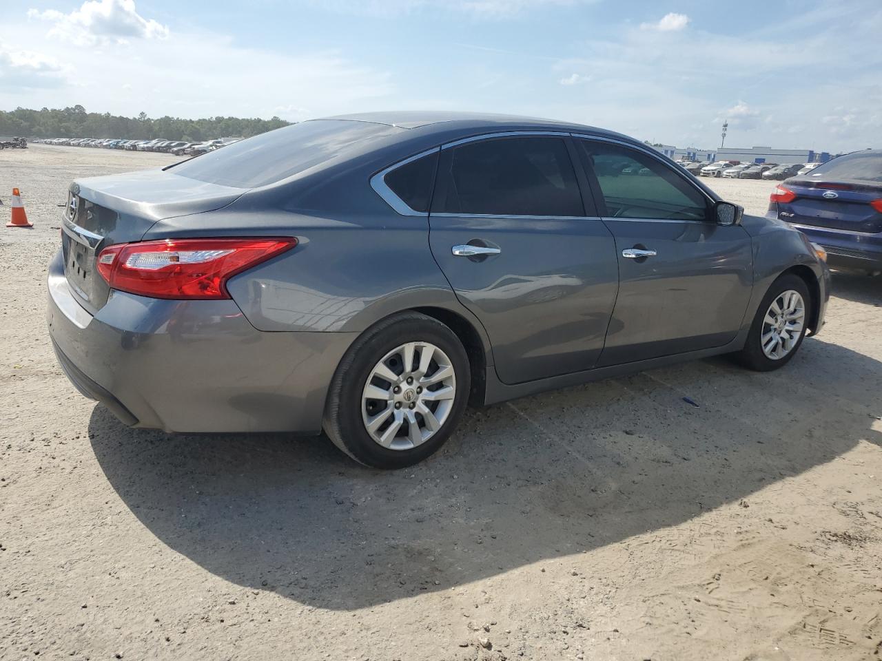 1N4AL3AP2HC111822 2017 Nissan Altima 2.5