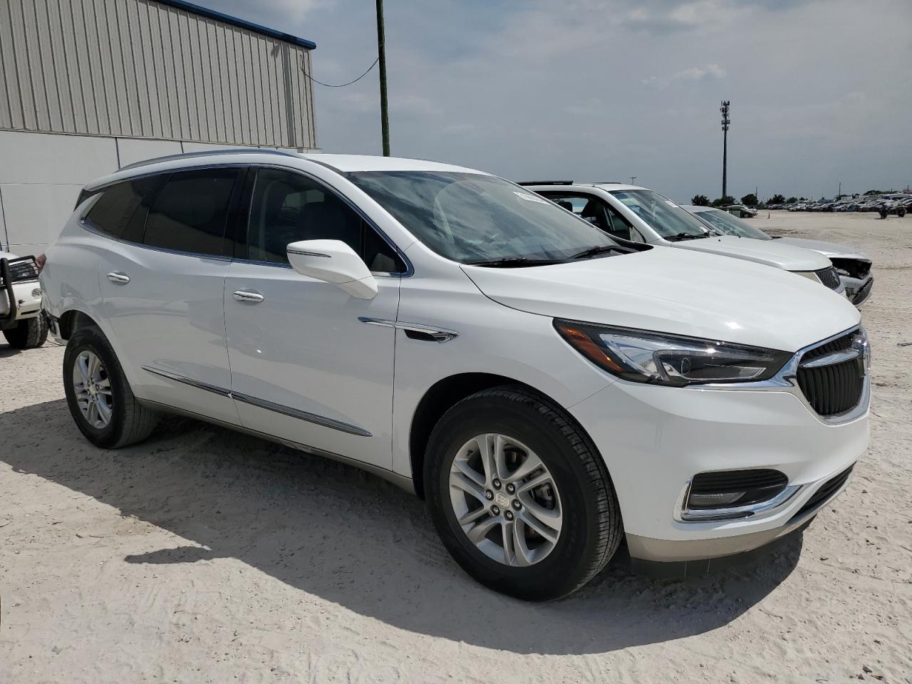 5GAERBKW3MJ204205 2021 Buick Enclave Essence