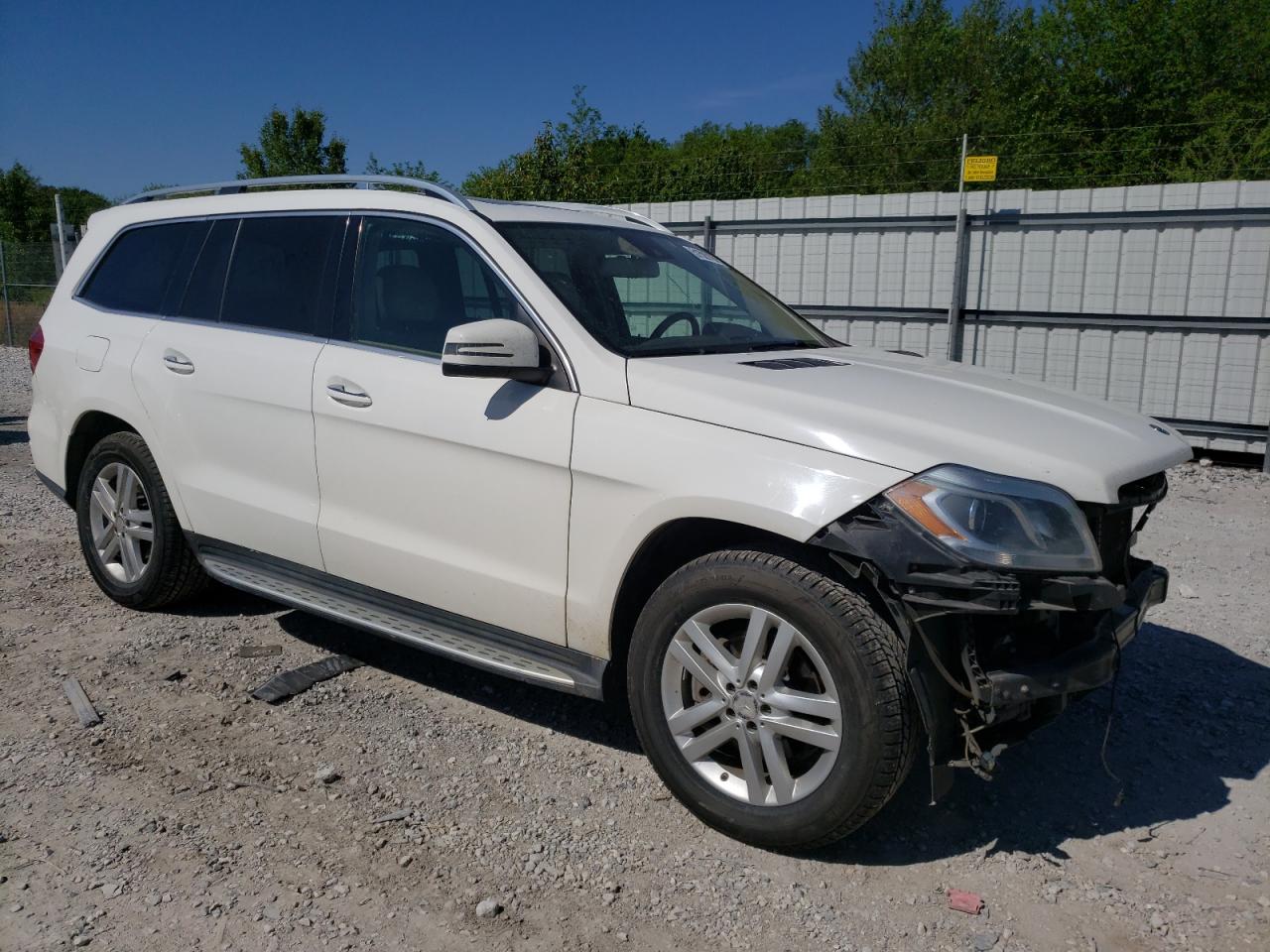 4JGDF6EE4GA637187 2016 Mercedes-Benz Gl 450 4Matic