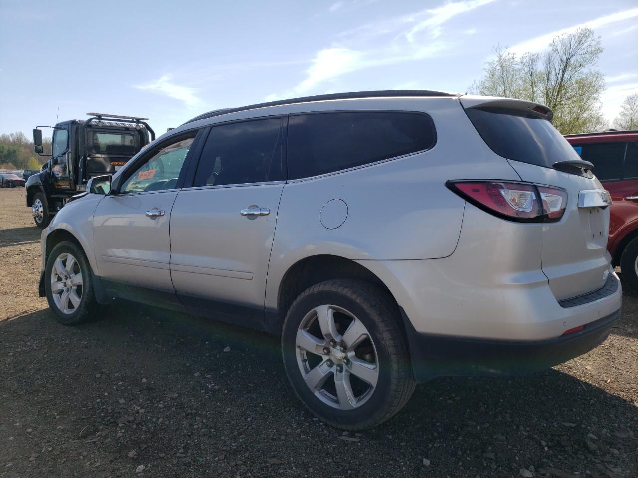 1GNKRGKD6GJ104687 2016 Chevrolet Traverse Lt