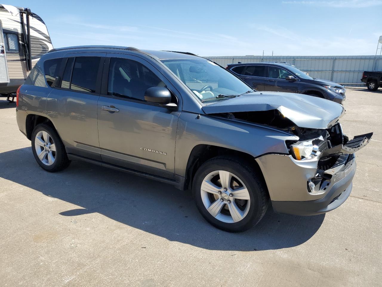 1C4NJCBAXCD626713 2012 Jeep Compass Sport