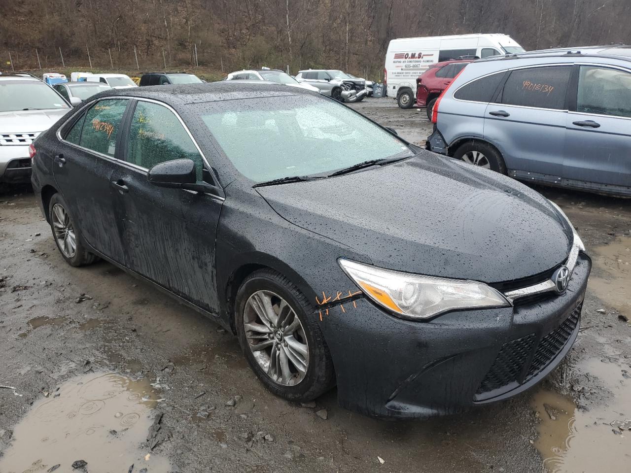 2016 Toyota Camry Le vin: 4T1BF1FKXGU560743