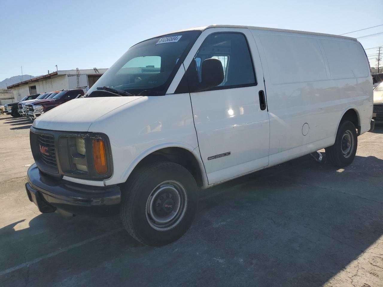 1GTGG25R921903371 2002 GMC Savana G2500
