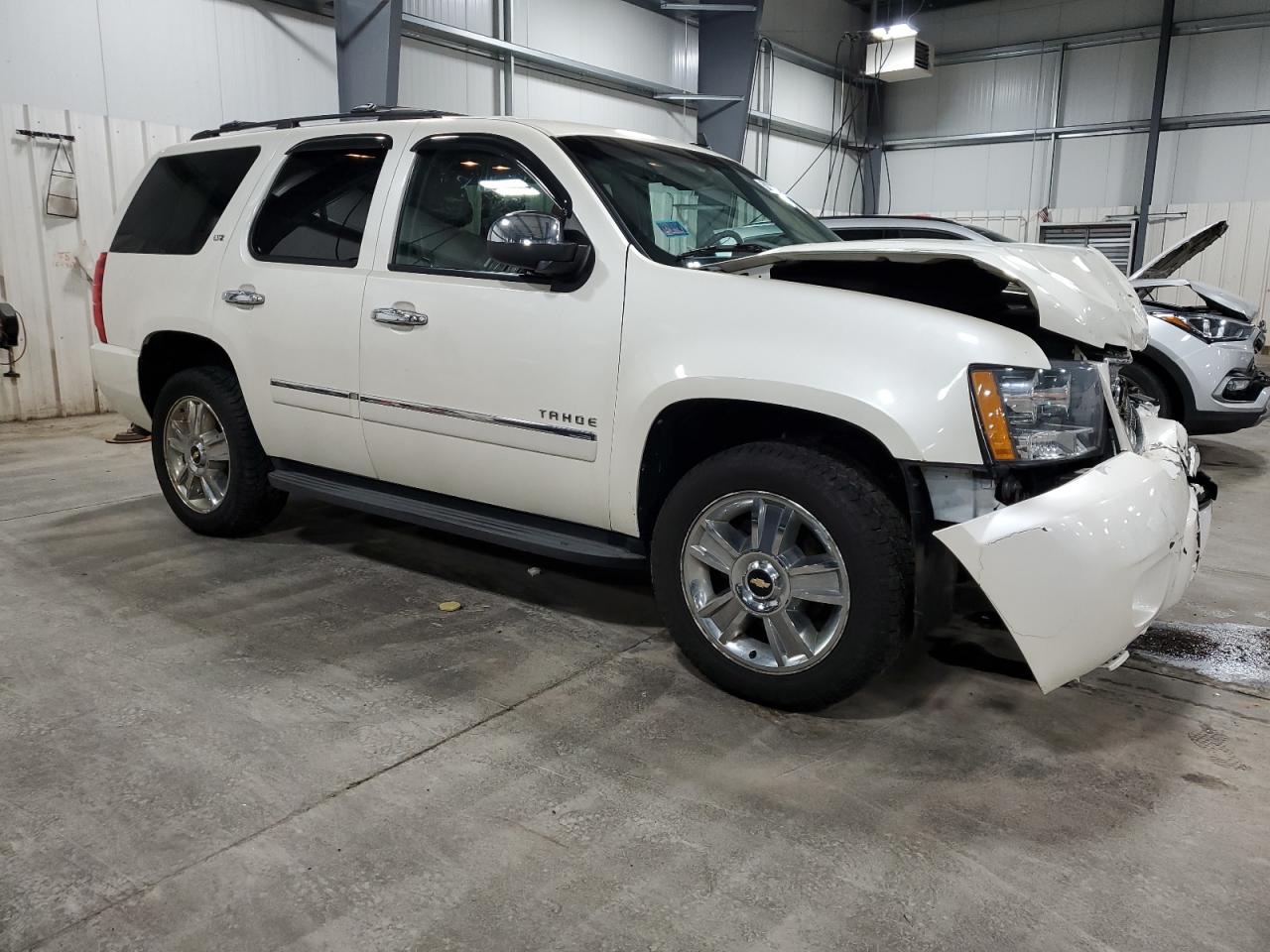 1GNUKCE03AR161436 2010 Chevrolet Tahoe K1500 Ltz