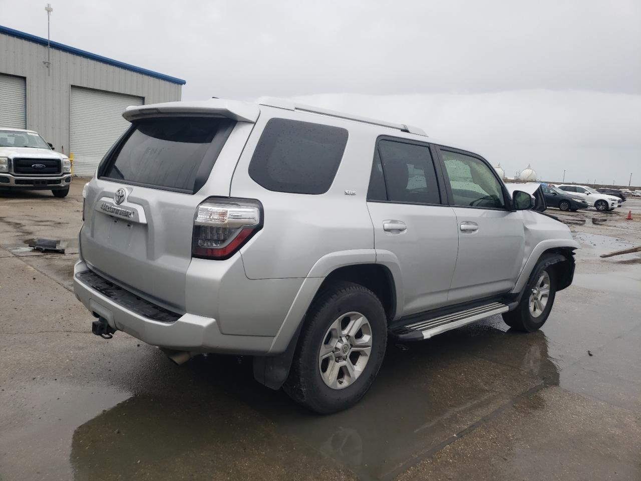 JTEZU5JR2G5122843 2016 Toyota 4Runner Sr5