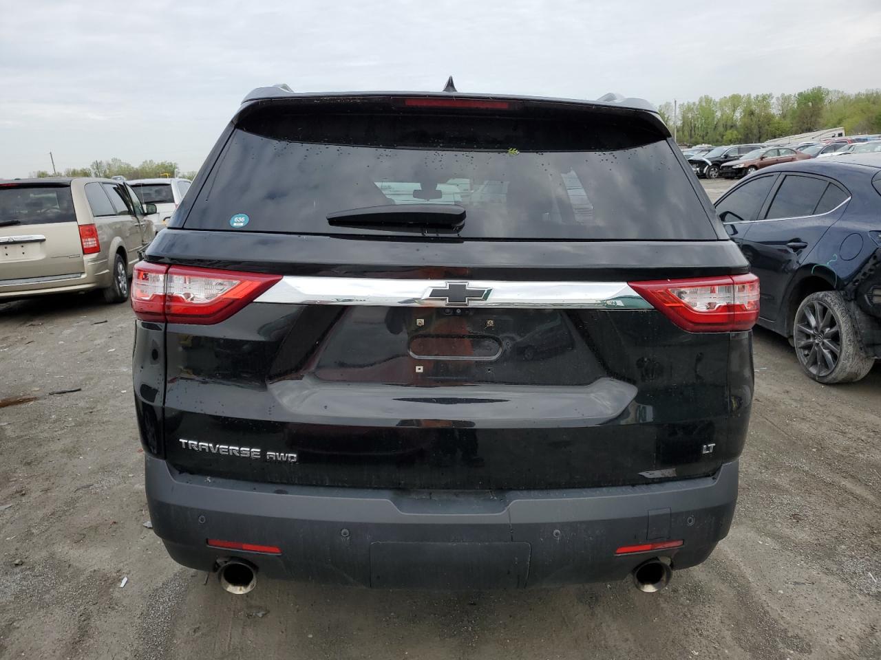 1GNEVHKW8JJ211344 2018 Chevrolet Traverse Lt