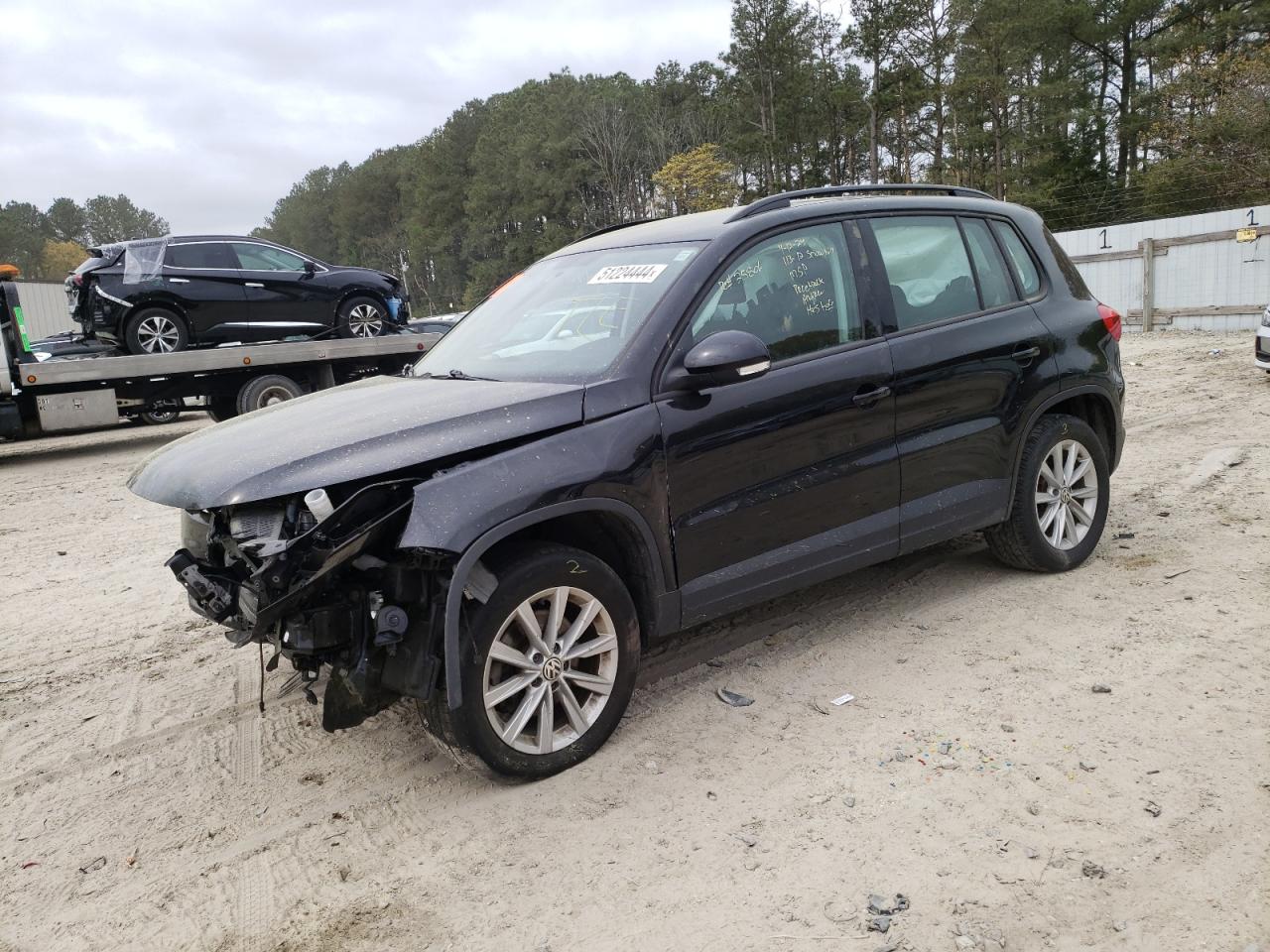 WVGBV7AX1HK052814 2017 Volkswagen Tiguan S