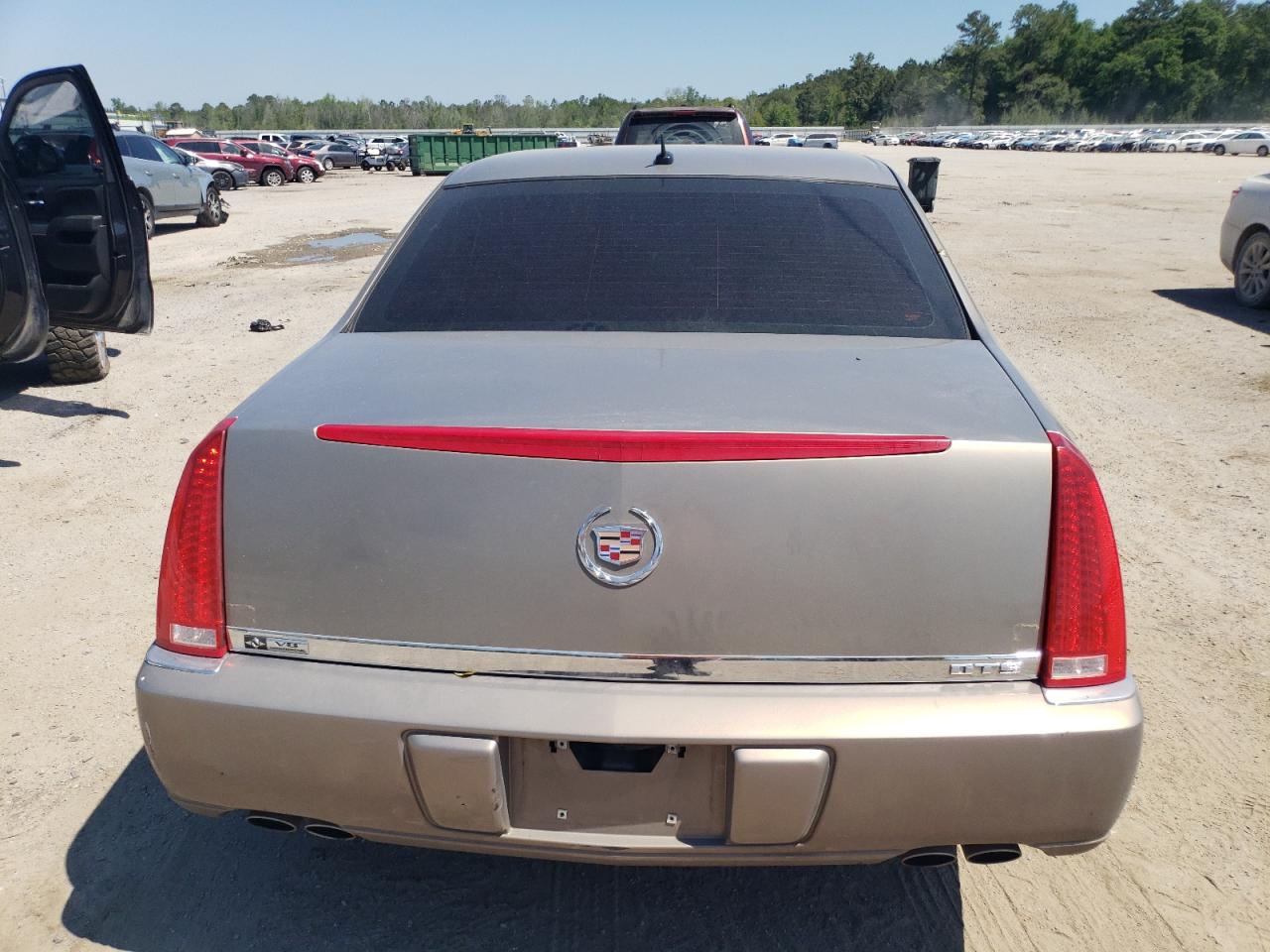 1G6KD57YX7U178459 2007 Cadillac Dts