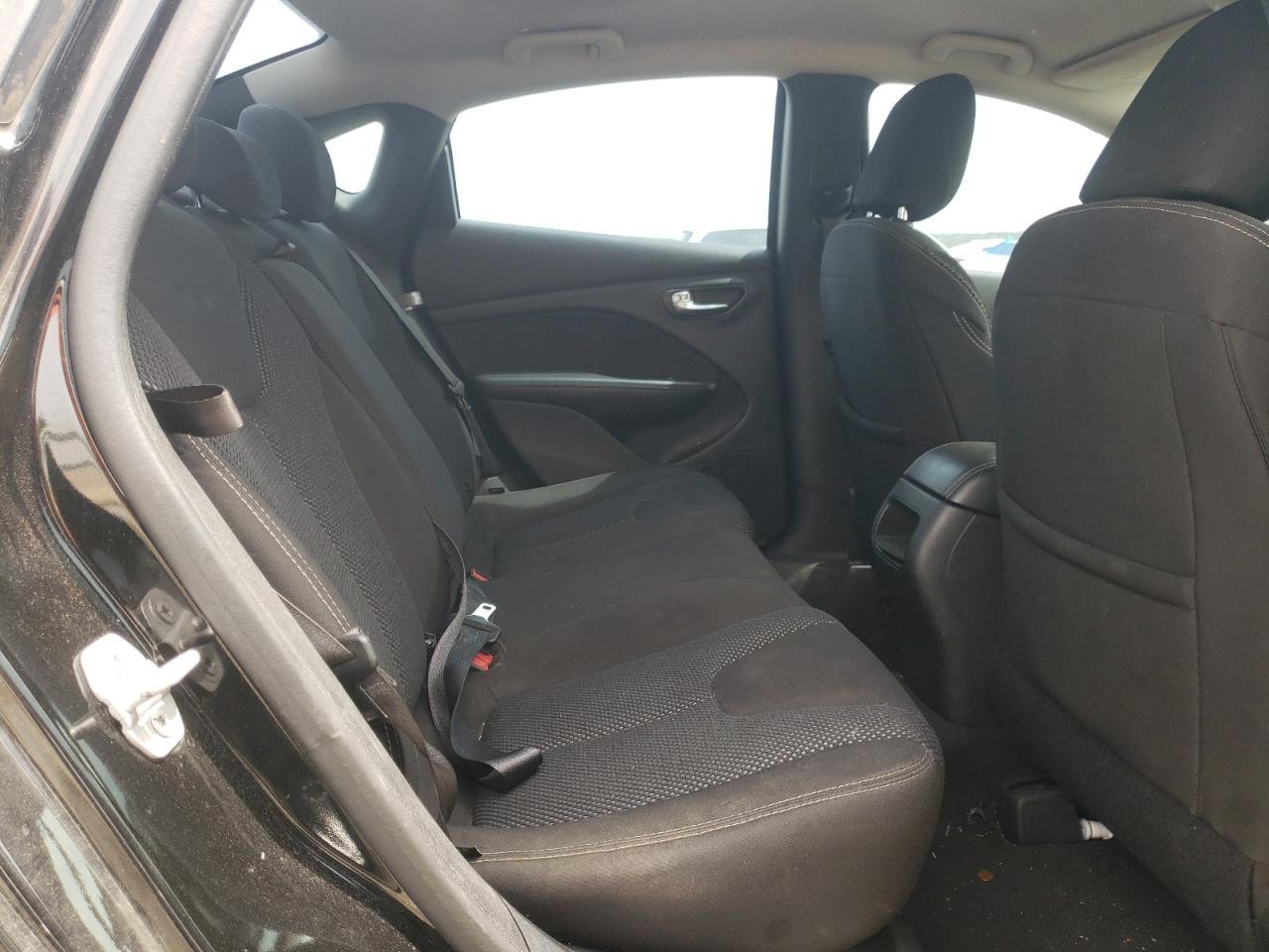 1C3CDFBB3FD222718 2015 Dodge Dart Sxt