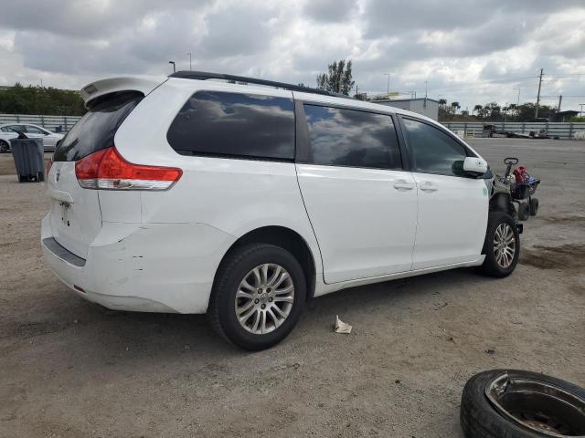 2013 Toyota Sienna Xle VIN: 5TDYK3DCXDS280189 Lot: 49567844