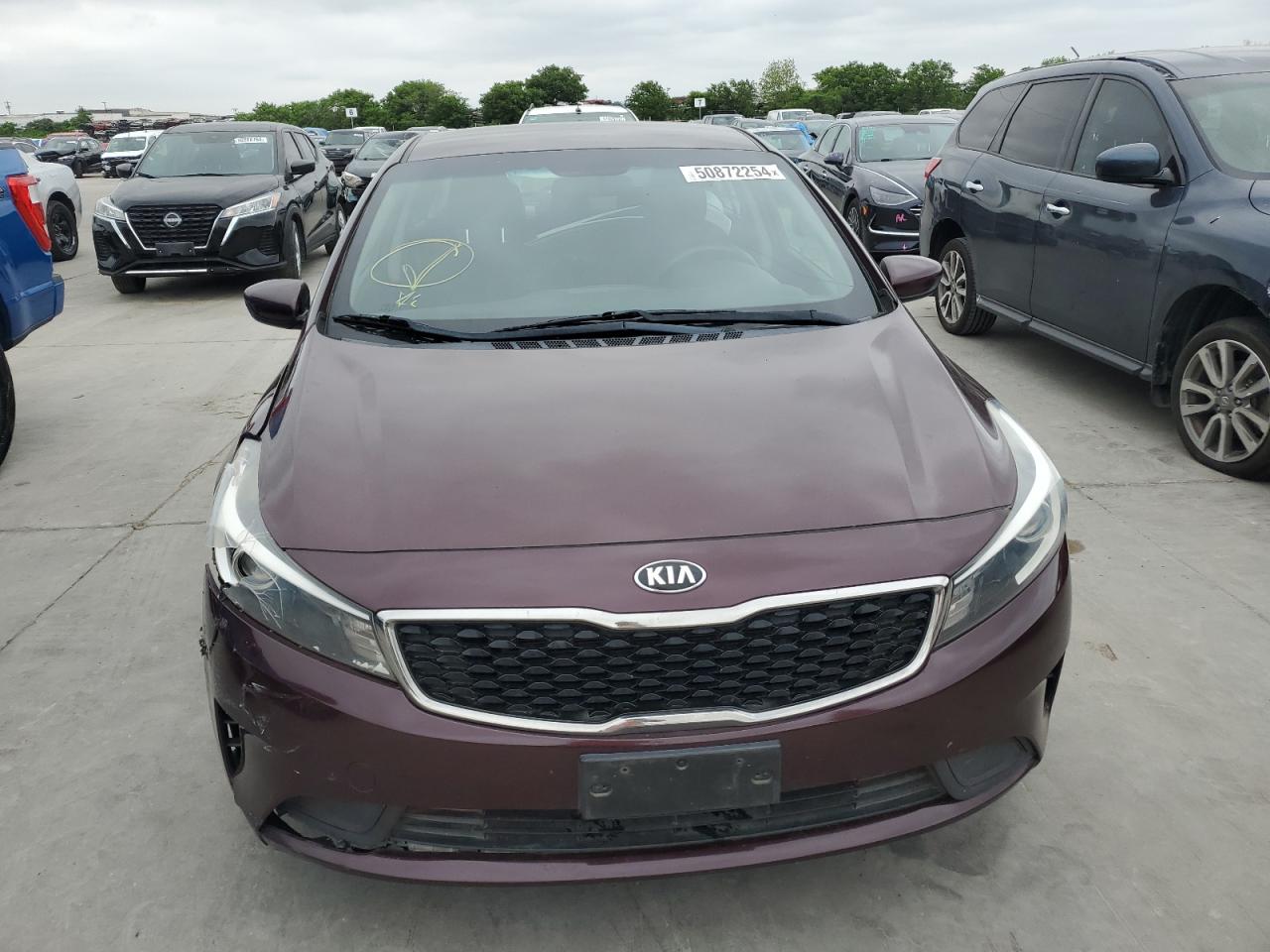 3KPFK4A7XHE046221 2017 Kia Forte Lx