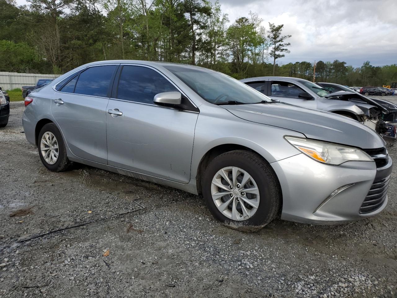 4T4BF1FK6FR498701 2015 Toyota Camry Le