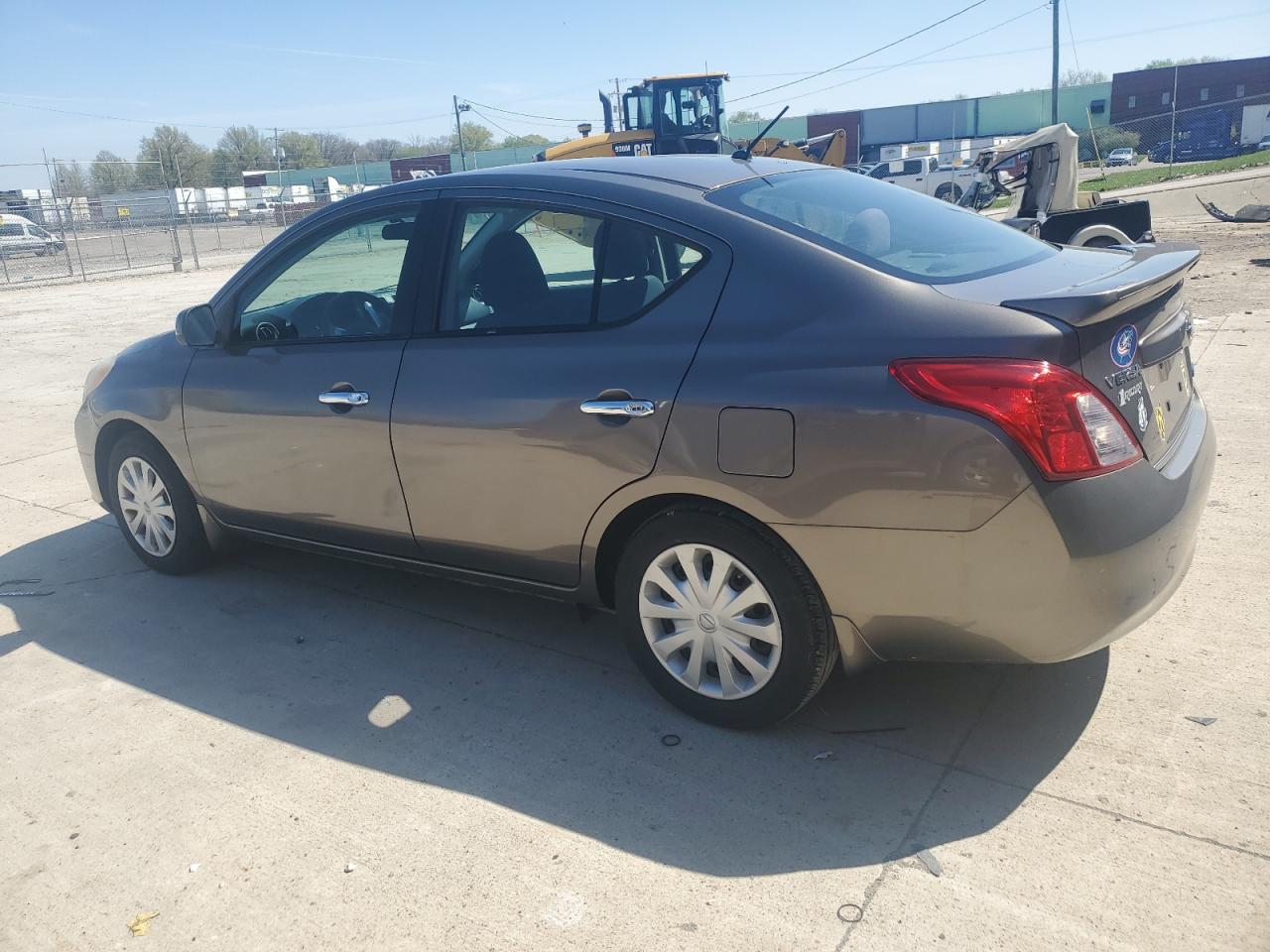 3N1CN7AP5EL805427 2014 Nissan Versa S