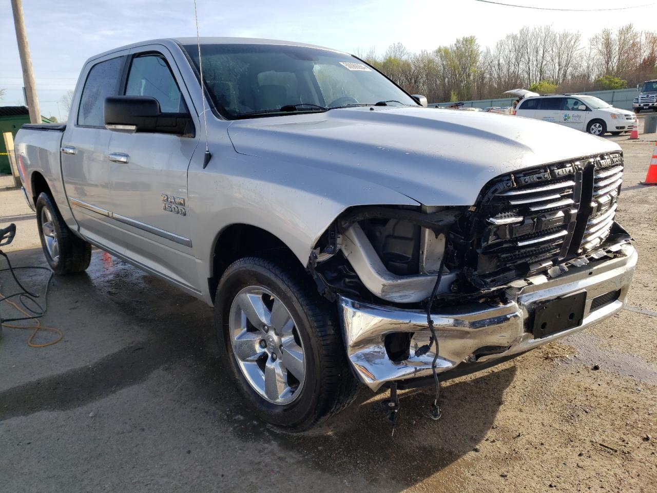 1C6RR7LG5FS549101 2015 Ram 1500 Slt