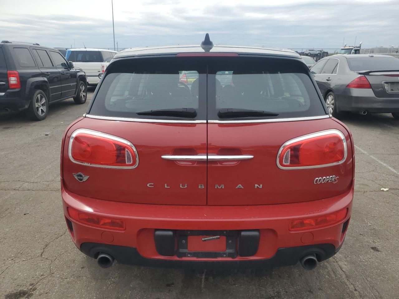 WMWLN9C55G2E48260 2016 Mini Cooper S Clubman