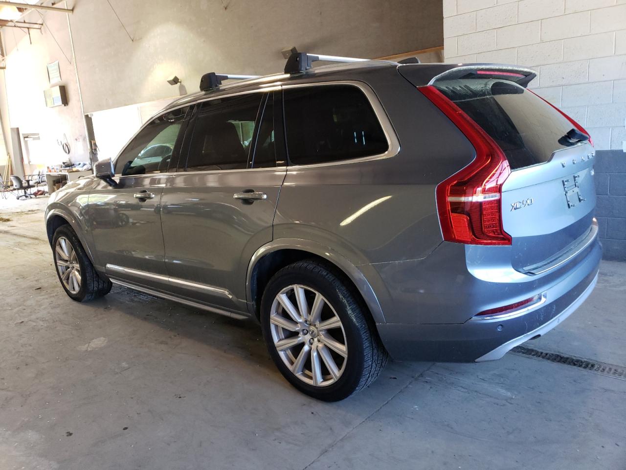 YV4A22PL7G1063317 2016 Volvo Xc90 T6