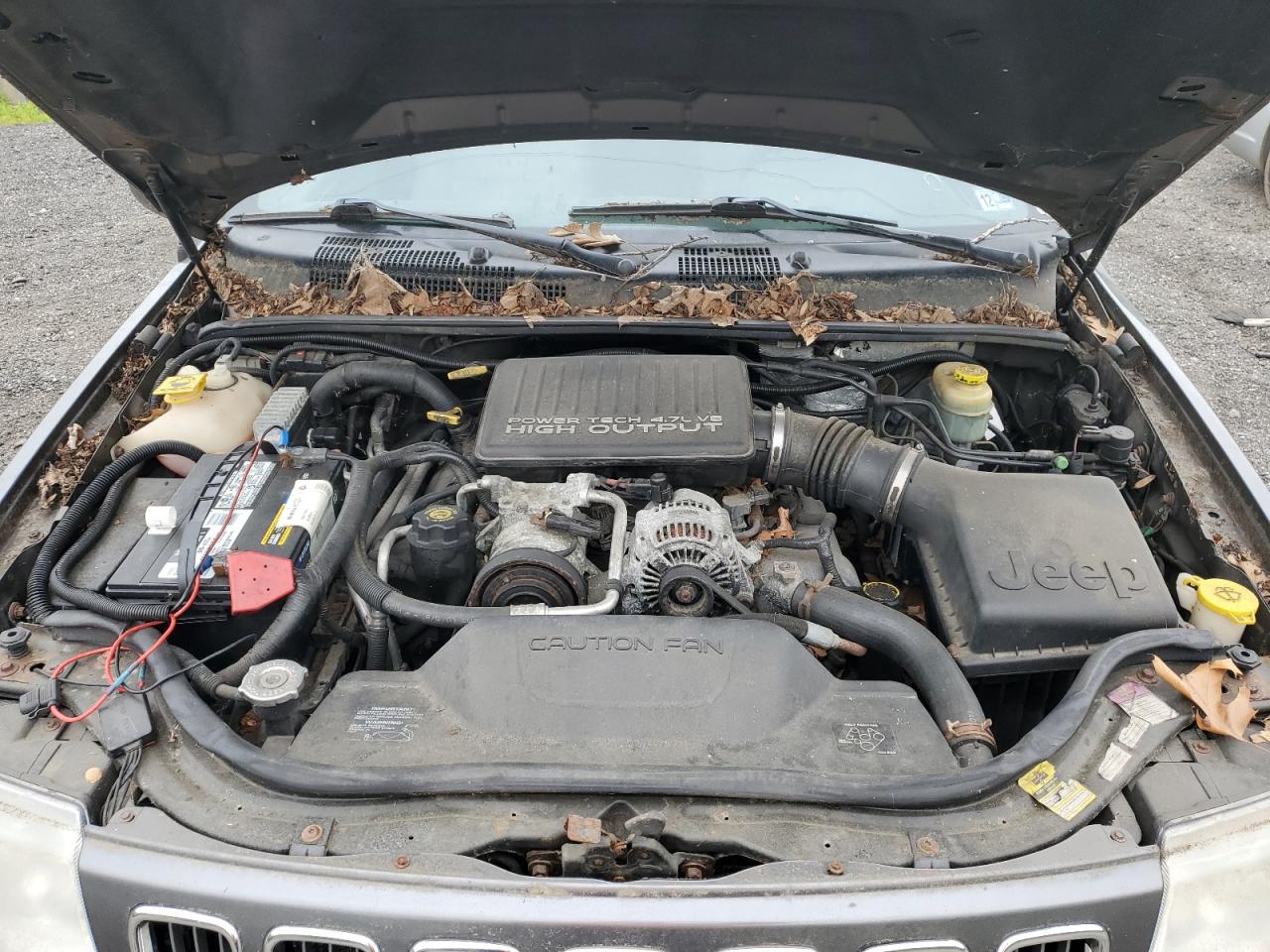 1J8GW68J42C185337 2002 Jeep Grand Cherokee Overland