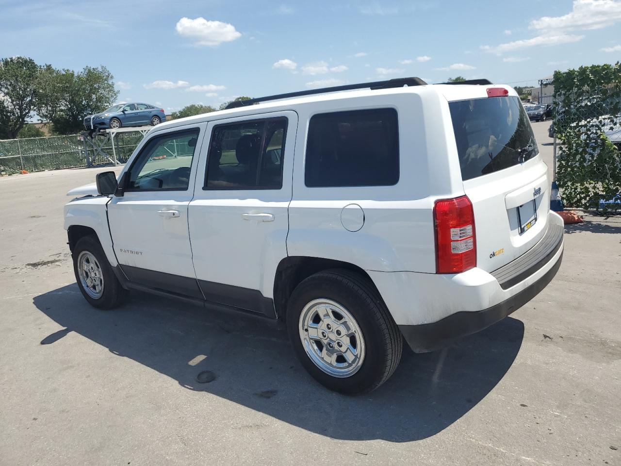 1C4NJPBA4FD185379 2015 Jeep Patriot Sport